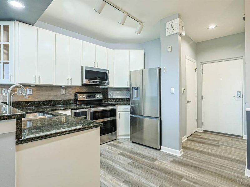 2700 Ashland Avenue, Cincinnati, OH 45206 Photo 13