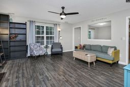 86 Crossfox Court  photo 4
