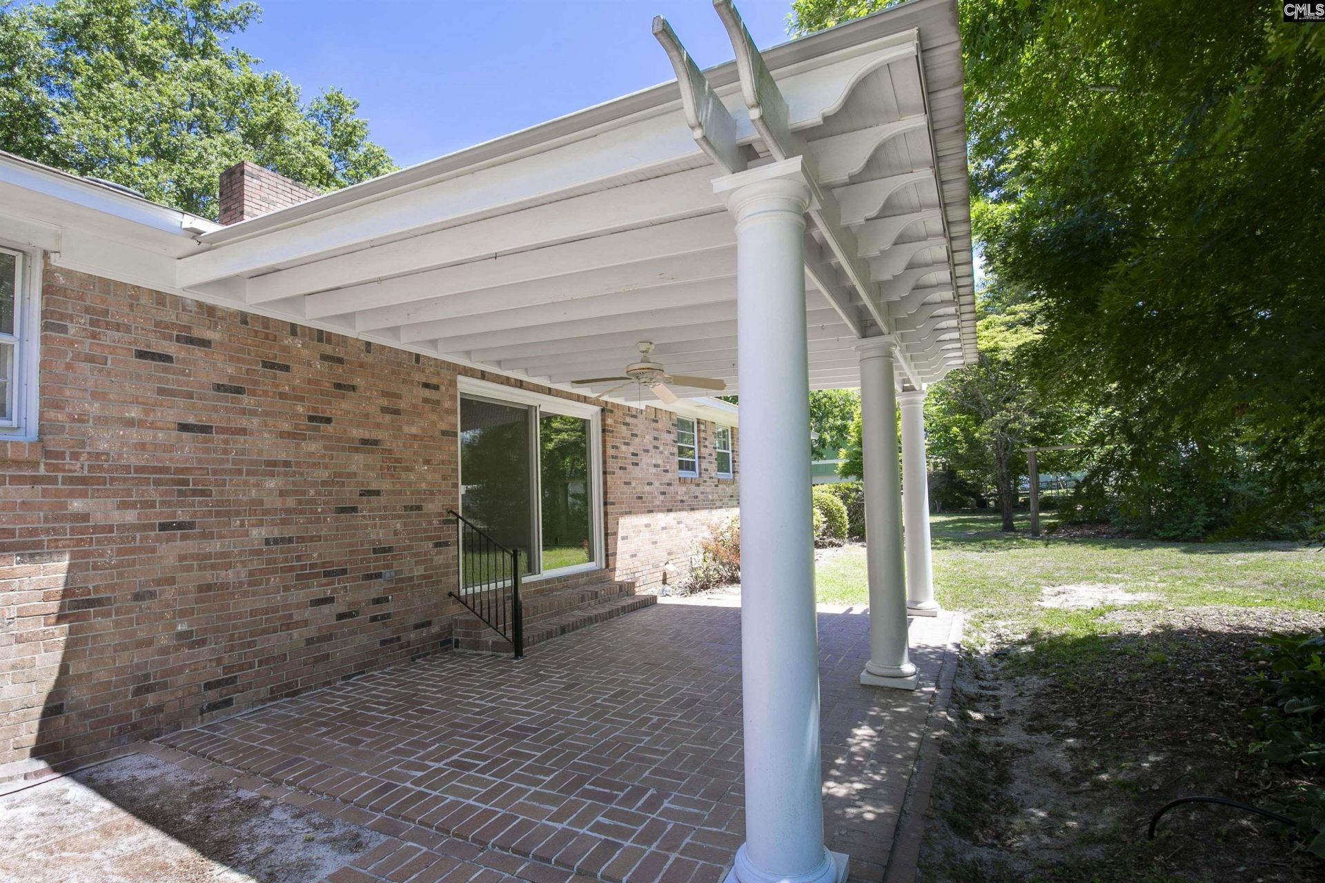 1301 Sand Oak Drive  Photo 11