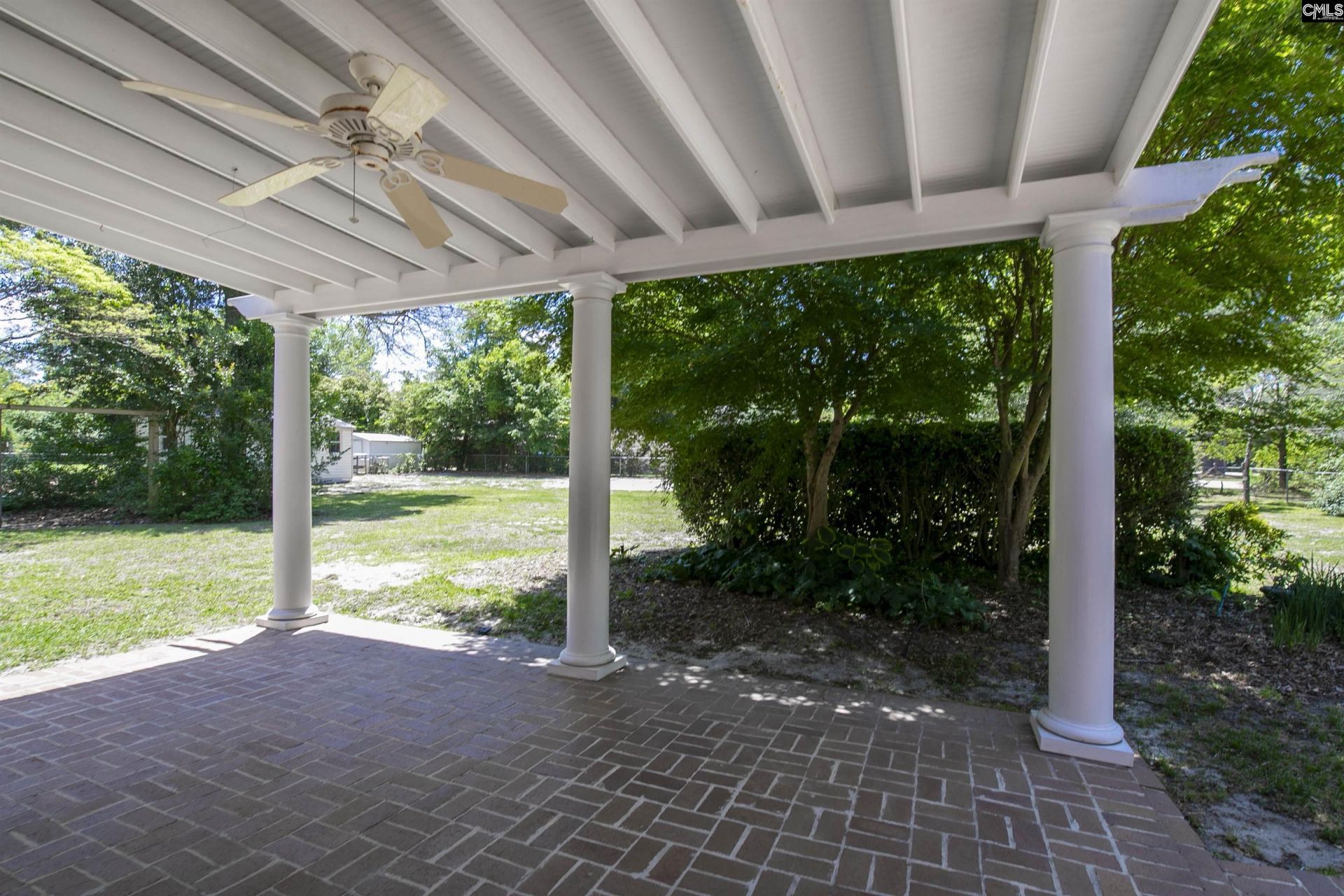 1301 Sand Oak Drive  Photo 12