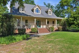 171 Middleton Place photo 4