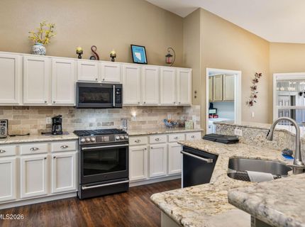 3946 Southpointe Drive, Carson City, NV 89701 Photo