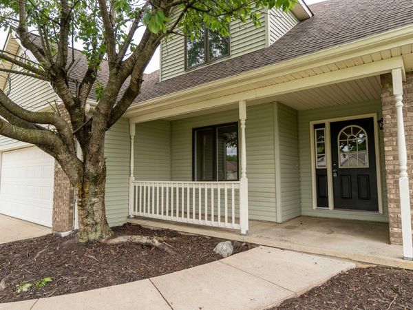 1735 Greythorn Drive, Fort Wayne, IN 46815