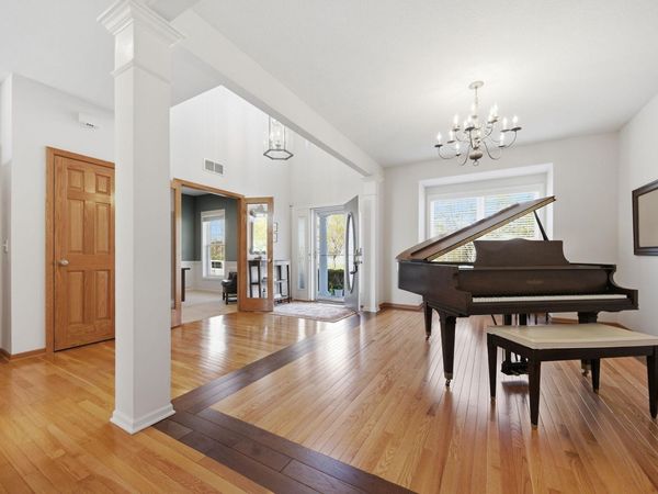 749 Ali Lane, Victoria, MN 55386