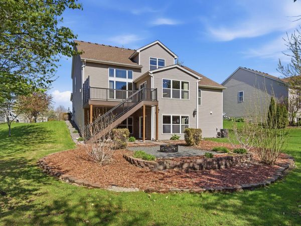 749 Ali Lane, Victoria, MN 55386