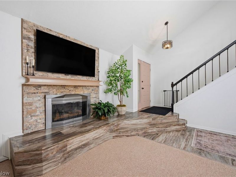 18976 Thorpe Road, Chagrin Falls, OH 44023 Photo 8