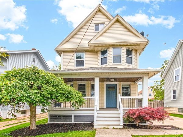 1553 Rockway Avenue , Lakewood, OH 44107