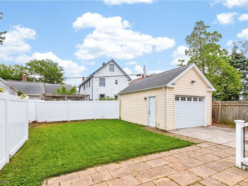 1553 Rockway Avenue, Lakewood, OH 44107 Photo 5