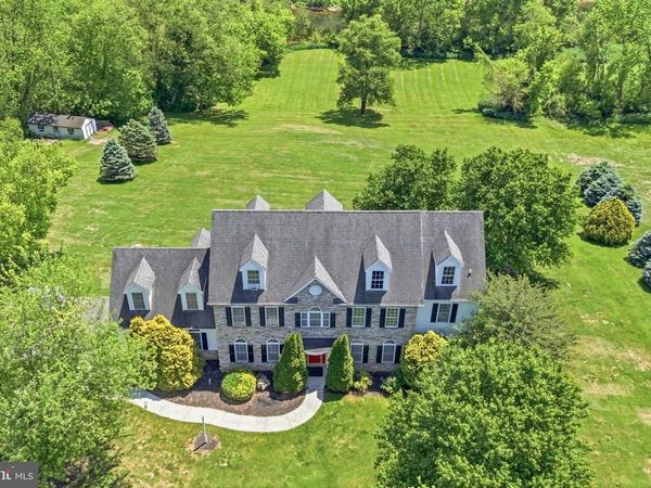 1961 NEW DANVILLE PIKE, LANCASTER, PA 17603