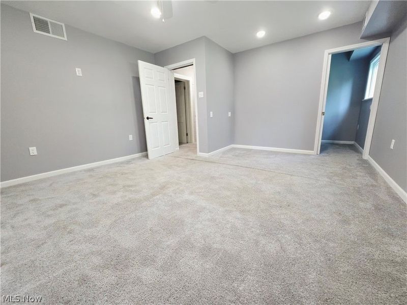 885 Sheridan Road, Coshocton, OH 43812 Photo 16
