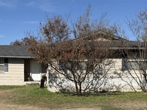 1046 State Highway 21 W Highway , Cedar Creek, TX 78612