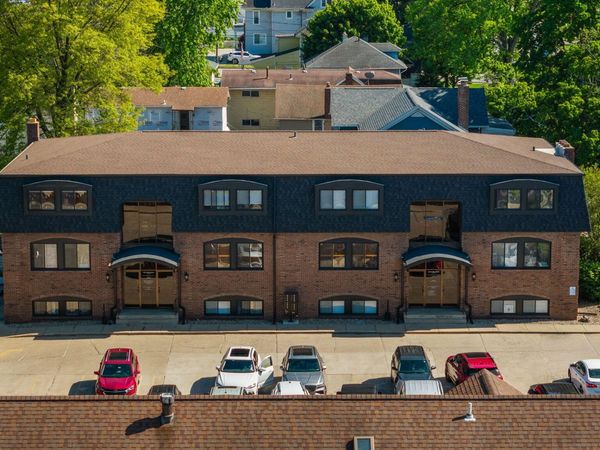 250 N Main Street , Crown Point, IN 46307