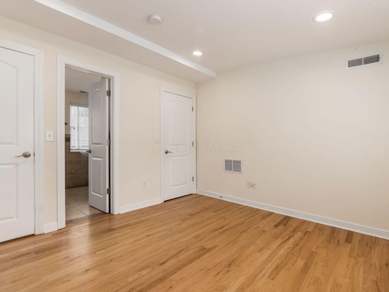 3719 Olentangy Boulevard, Columbus, OH 43214 Photo 41