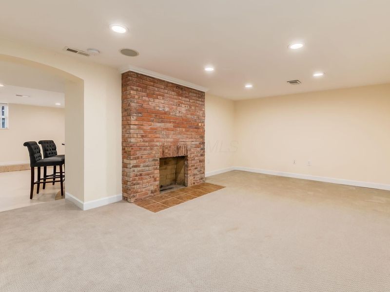 3719 Olentangy Boulevard, Columbus, OH 43214 Photo 44