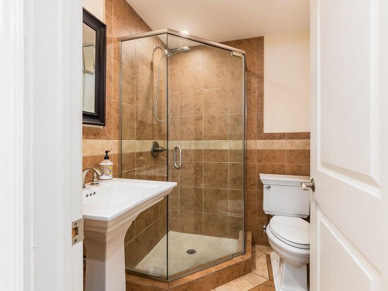 3719 Olentangy Boulevard, Columbus, OH 43214 Photo 48