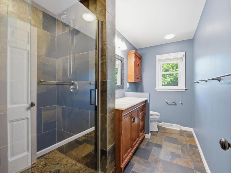 1491 Kirkley Road, Columbus, OH 43221 Photo 17