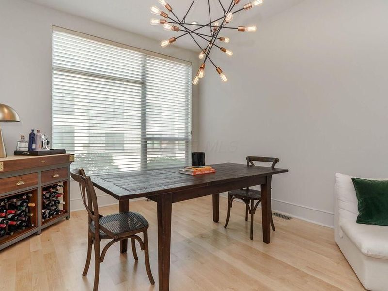 109 Aston Row Lane, Columbus, OH 43201 Photo 13