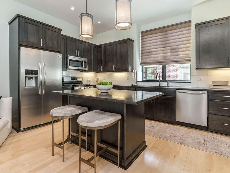 109 Aston Row Lane, Columbus, OH 43201 Photo 9