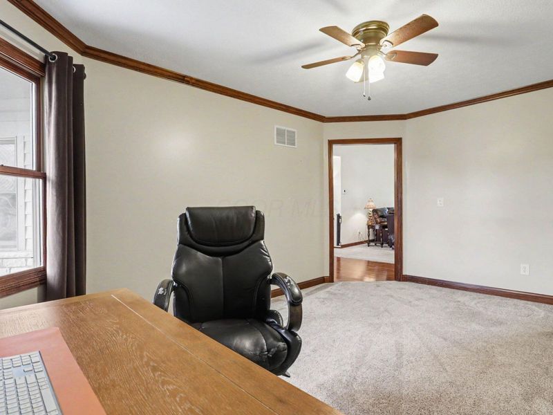 42 Millstone Circle, Pataskala, OH 43062 Photo 11