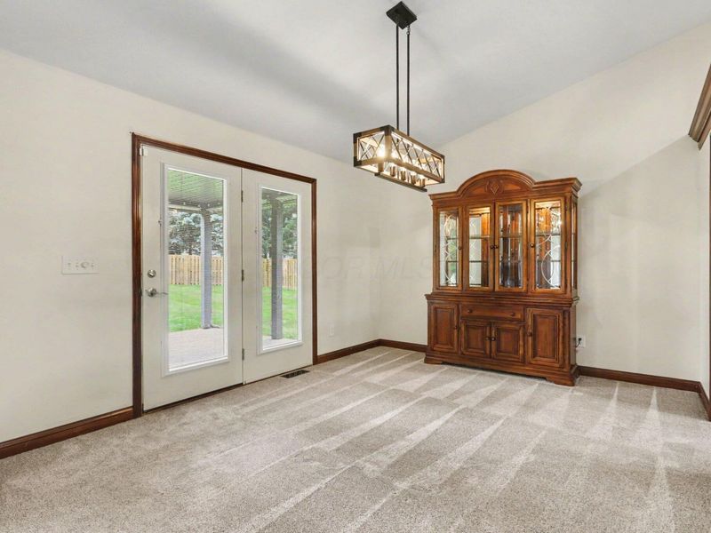 42 Millstone Circle, Pataskala, OH 43062 Photo 15