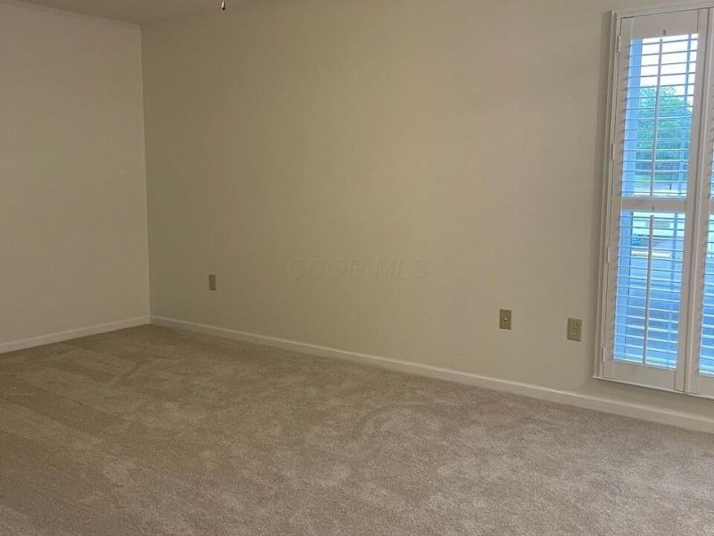 5935 N High Street , Unit 215, Worthington, OH 43085 Photo 10