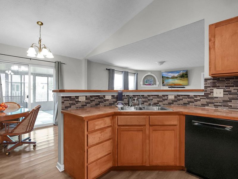 227 Calderdale Court , Blacklick, OH 43004 Photo 18