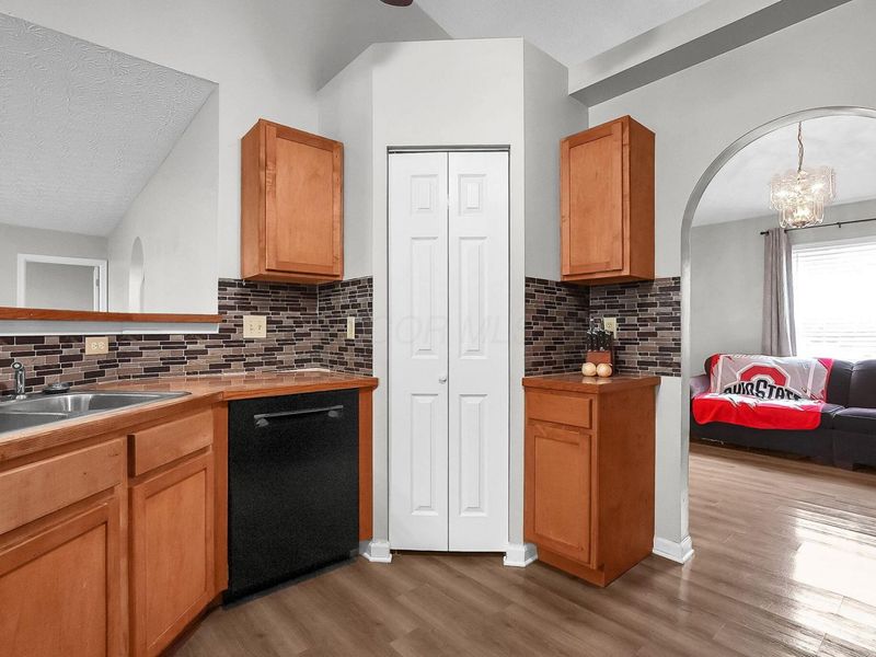 227 Calderdale Court , Blacklick, OH 43004 Photo 20