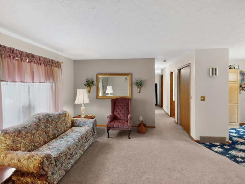 1245 N Stewart Road , Mansfield, OH 44903 Photo 4