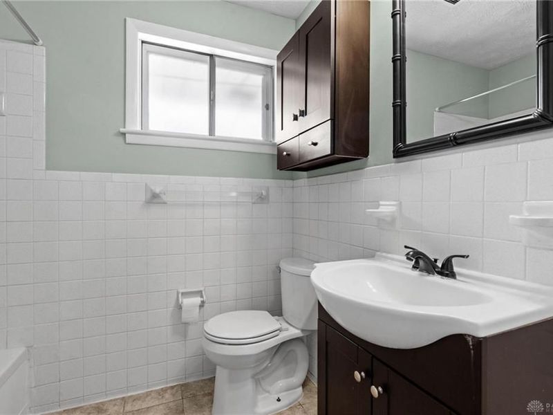 4866 Franlou Avenue, Dayton, OH 45432 Photo 11