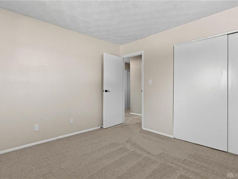 4866 Franlou Avenue, Dayton, OH 45432 Photo 16