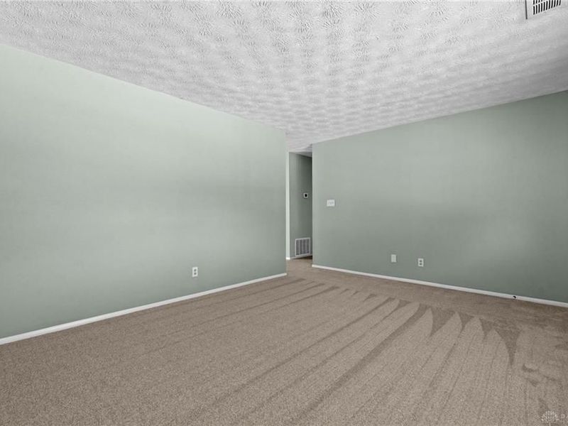 4866 Franlou Avenue, Dayton, OH 45432 Photo 6
