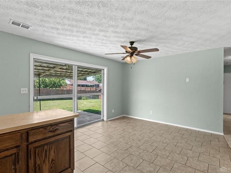 4866 Franlou Avenue, Dayton, OH 45432 Photo 9