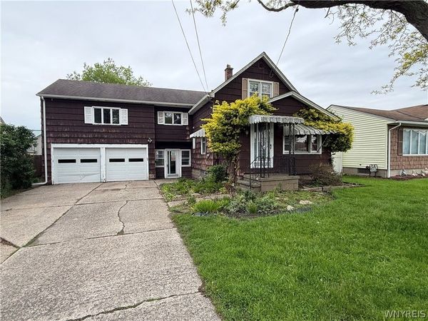 72 Dwyer Street , Buffalo, NY 14224