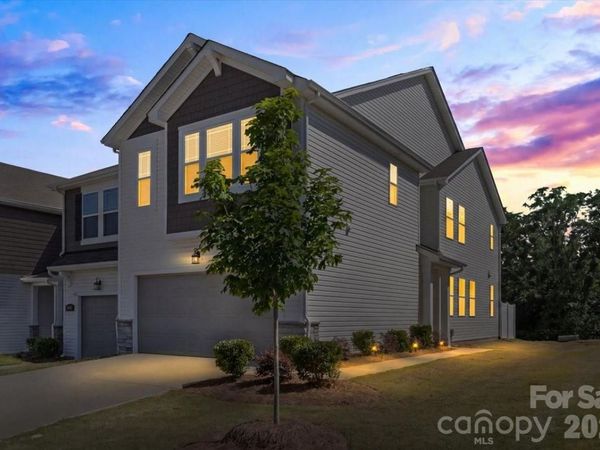 4529 Iron Oak Lane , Charlotte, NC 28269