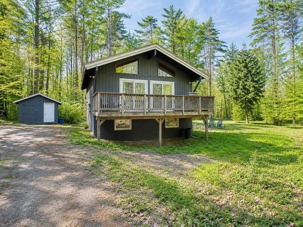 41 Tabor Circle, Albany, NH 03838