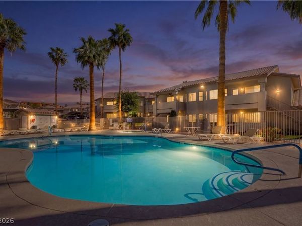 477 Mesa Boulevard, Unit 102, Mesquite, NV 89027