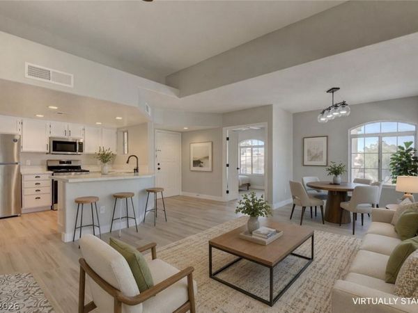 7400 W Flamingo Road , Unit 2056, Las Vegas, NV 89147