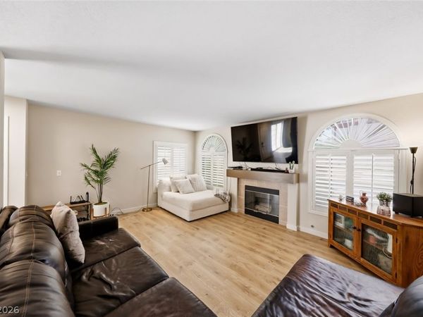 2600 Noble Fir Avenue , Henderson, NV 89074