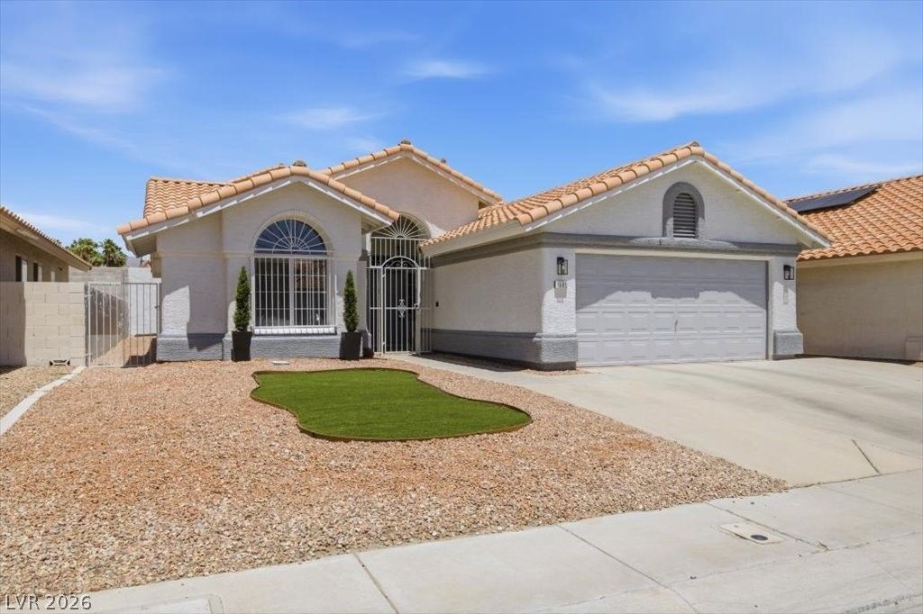 1600 Los Alamos Drive, North Las Vegas, NV 89031 Main Photo