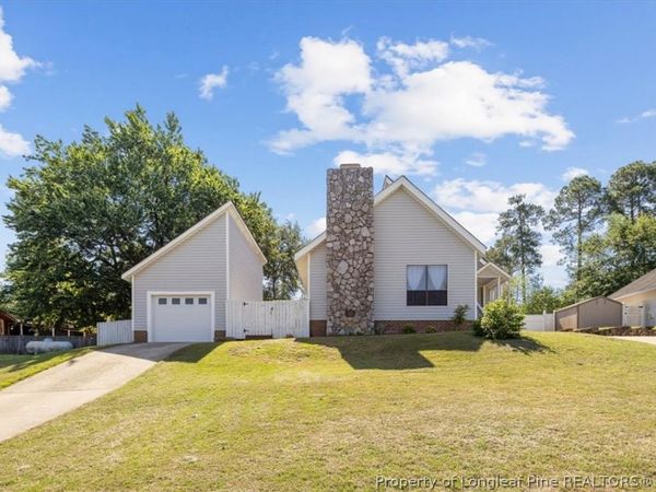 209 Brokenhurst Court, Fayetteville, NC 28311