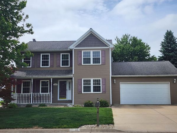 1109 Crooked Stick Lane , Normal, IL 61761