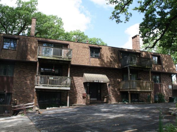 3626 38th Street, Unit 2, Rock Island, IL 61201