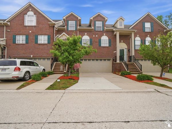 13163 Golf Pointe Drive, Taylor, MI 48180