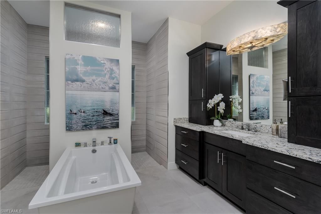1017 Admiralty Ct , Marco Island, FL 34145 Photo