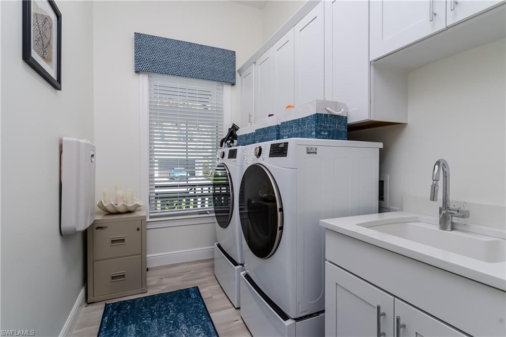 1017 Admiralty Ct , Marco Island, FL 34145 Photo