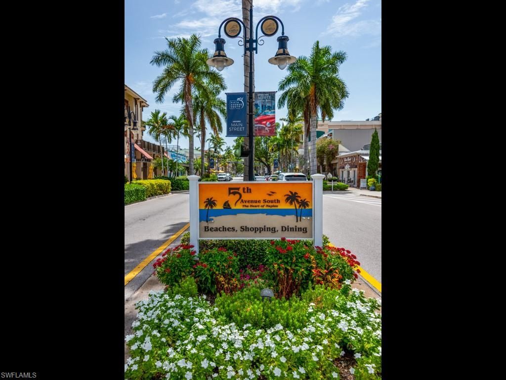 705 10th St S, Unit 202, Naples, FL 34102 Photo