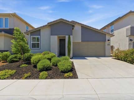 2240 Borealis Cir, Roseville, CA 95747 Photo