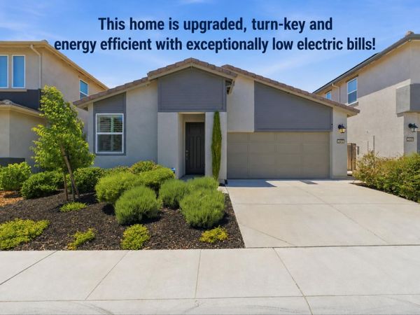 2240 Borealis Cir, Roseville, CA 95747