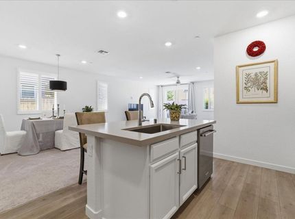 2240 Borealis Cir, Roseville, CA 95747 Photo