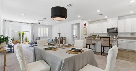 2240 Borealis Cir, Roseville, CA 95747 Photo